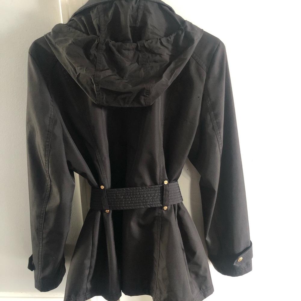 Michael Kors Belted Soft Shell Hooded Jacket - Picture 4 of 8